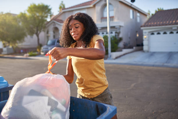 Best Construction Debris Removal  in Maryville, MO